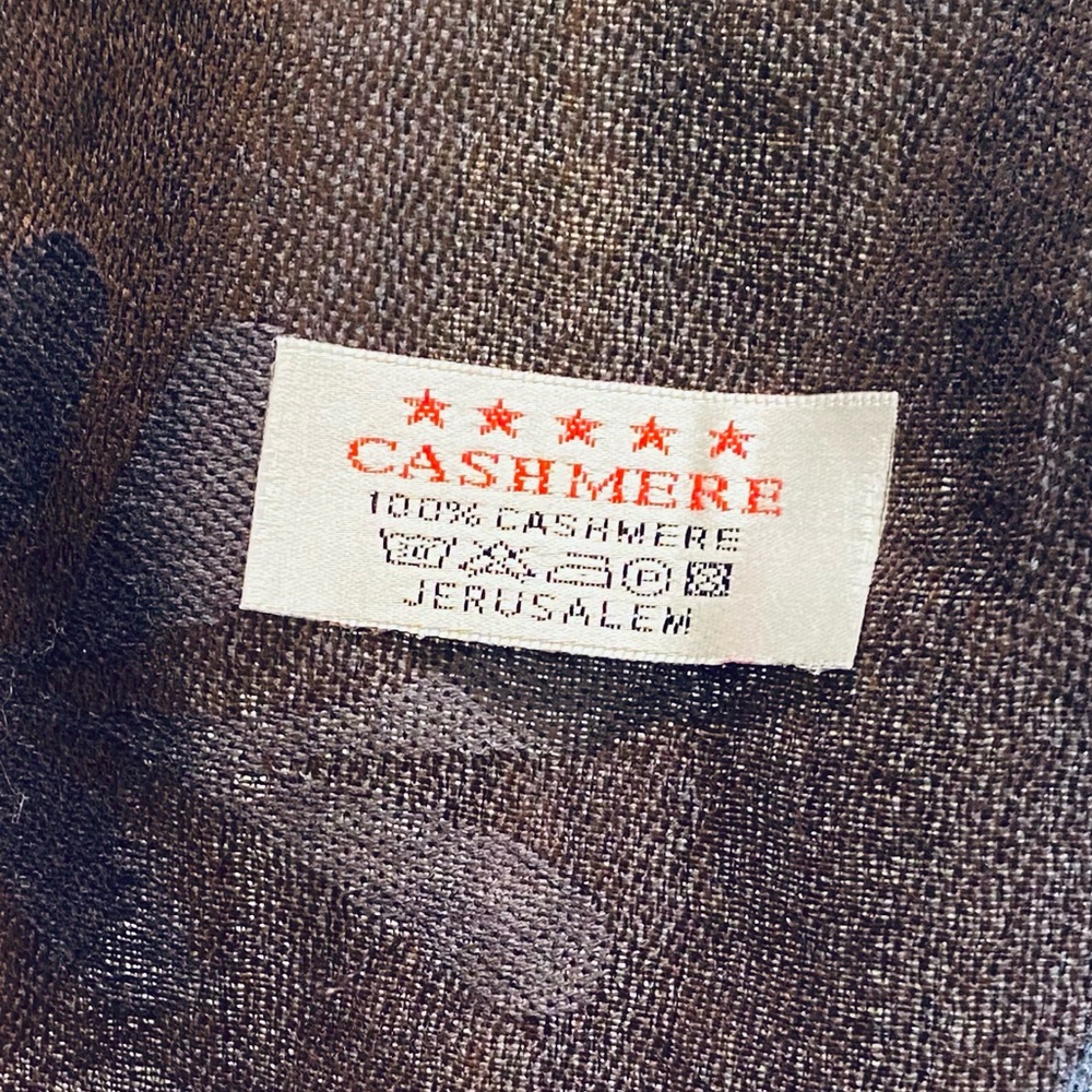 🌟HP🌟NWOT 100% Cashmere Brown & Gray Wrap Made in Jerusalem - Picture 7 of 7
